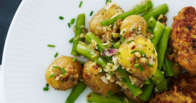 Sund kartoffelsalat med grønne bønner