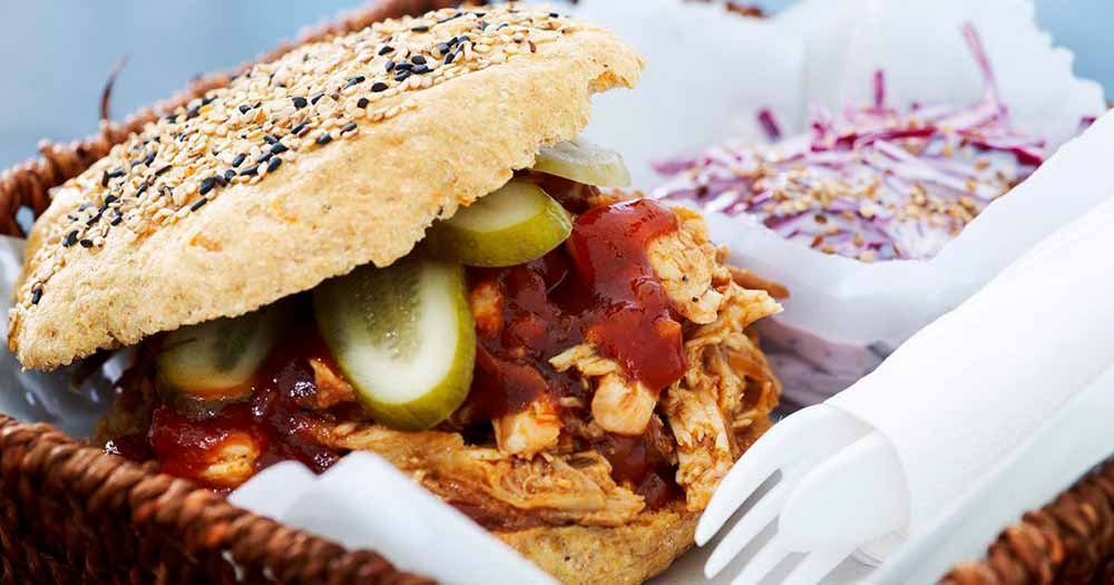 Pulled turkey kalkun burger sund opskrift