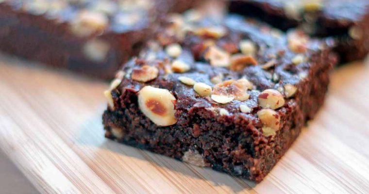 Glutenfri brownie uden sukker*