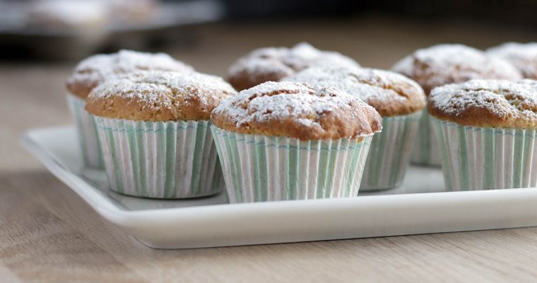 Pistacie-muffins med olivenolie og fuldkornsmel