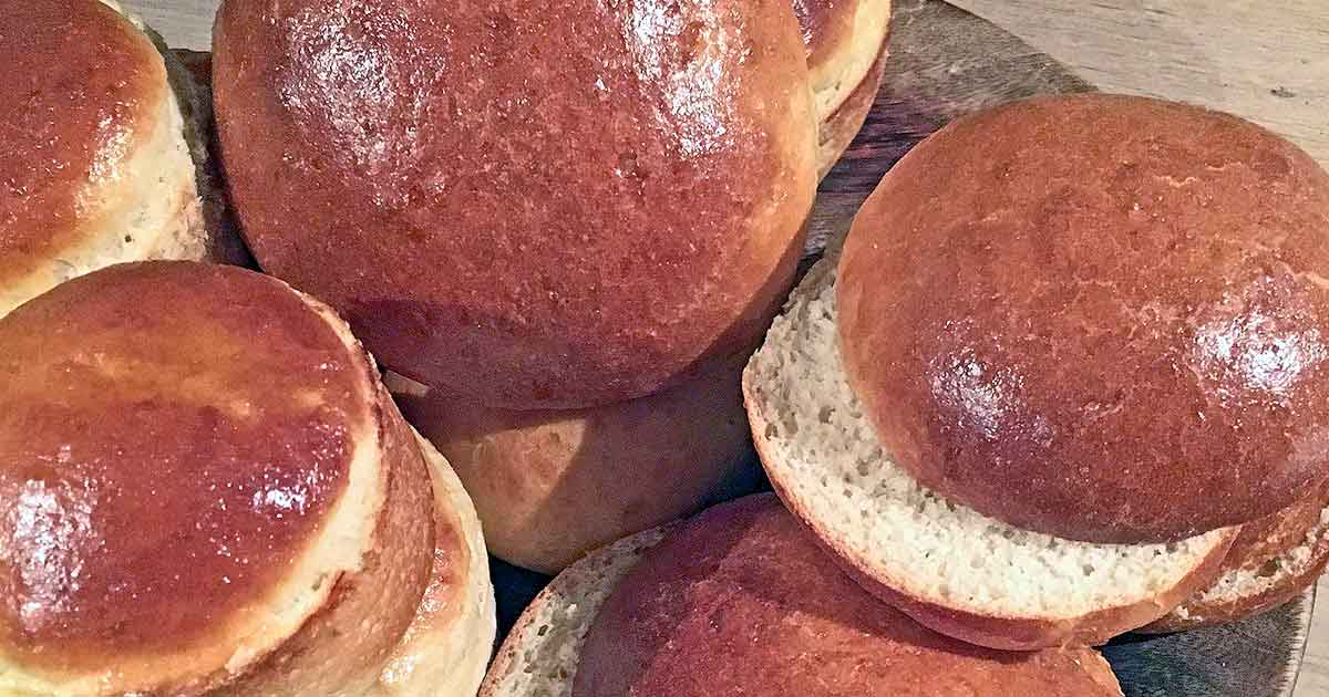 Brioche-burgerboller opskrift hjemmebagt hjemmelavet fuldkorn