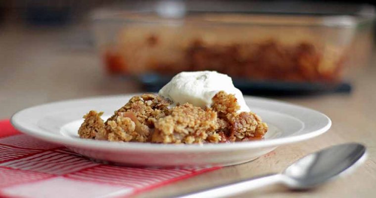 Glutenfri æblecrumble med marcipan