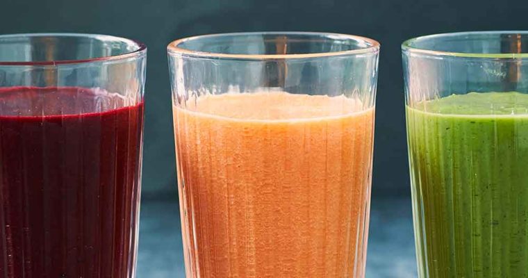 3 antiinflammatoriske smoothies – rød, gul og grøn