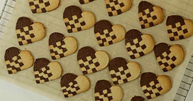 Flettede julehjerter – glutenfri julesmåkager